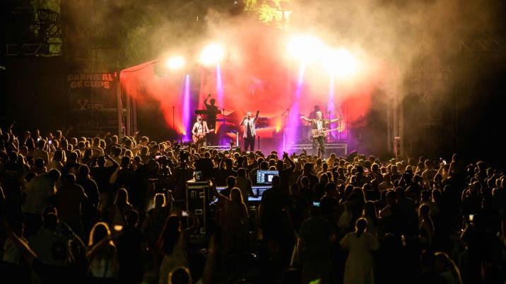 We Made Plans for Birds of Tokyo at Carnival of Cups in Bathurst